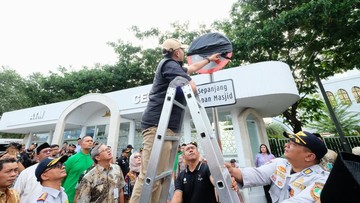 Sempat Ditolak Warga, Pemkot Solo Sterilkan Parkir Depan Masjid Zayed