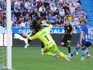 Alaves Vs Atletico: Gol Romero Bawa Los Rojiblancos Menang 2-1