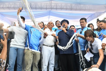 Hari Desa 2027, Mendes Targetkan Kemajuan Ekonomi-Kesejahteraan Warga Desa