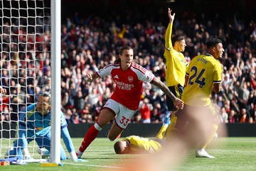 Hasil Liga Inggris: Arsenal Comeback, Atasi Leeds 2-1