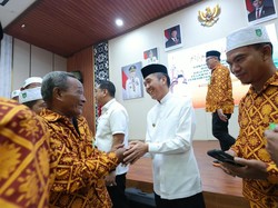 88 Warga Palembang Diberangkatkan Umrah Gratis, Ratu Dewa Titip Doa