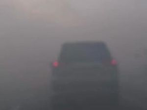 Ada Asap Pekat, Lalin di Tol Tangerang Arah Jakarta Sempat Macet
