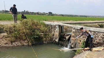 Pergi Subuh, Bocah 10 Tahun di Ponorogo Ditemukan Tewas Tenggelam