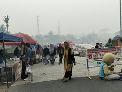 Asap Karhutla Selimuti CFD Pangkalan Bun, Warga Pilih Pulang Demi Lindungi Anak