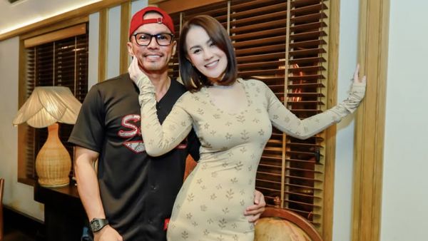 Kata Suami soal Penampilan Jennifer Dunn yang Curi Perhatian