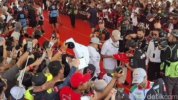 Denda €5.000 untuk Pebalap MotoGP Jika Ngegas di Sesi Meet and Greet