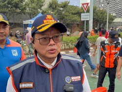 Dishub DKI Kerahkan Pejabat hingga PJLP Atur Lalin di Titik Macet Pagi