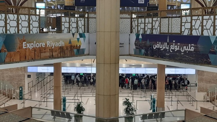 Ribuan Penerbangan 'Menghilang' dari Arab Saudi