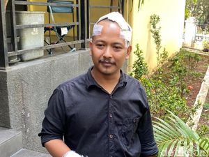 Cerita Ngeri Driver Taksi 30 Menit Duel Lawan Begal hingga Berdarah-darah