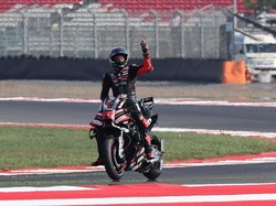 Bezzecchi Akhiri Puasa Kemenangan dan Selebrasi Gilingan Merica