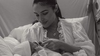 Congrats! Olivia Culpo Dikaruniai Anak Kedua, Suami Temani Persalinan
