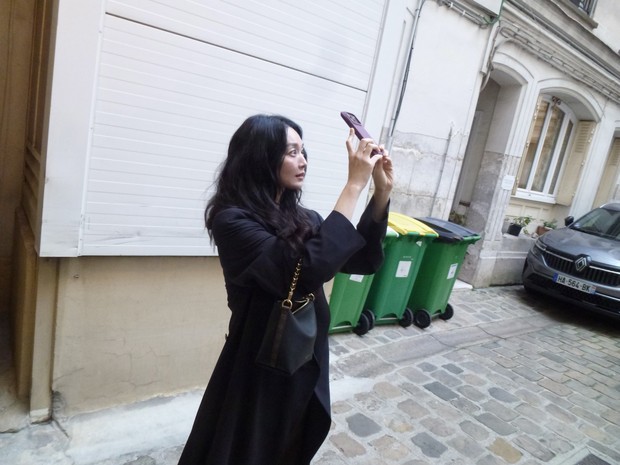 Shin Min Ah mengakhiri kunjungan terbarunya ke Paris dengan membagikan sejumlah momen indah yang telah diabadikan dalam kamera.