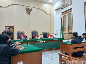 Korupsi Bantuan Bencana Kemensos, Eks Kadis PMD Samosir Dituntut 4 Tahun
