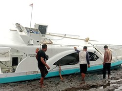 Speedboat Bawa 10 Pejabat Pemkab-Legislator Fakfak Ternyata Bocor