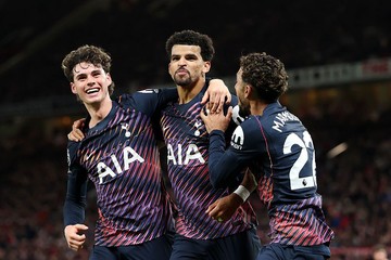 Imbangi MU, Tanda-tanda Kebangkitan Tottenham