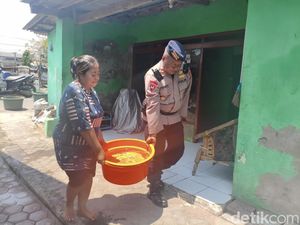 Air Bersih Disalurkan untuk Warga Terdampak Lumpur Lapindo di Sidoarjo