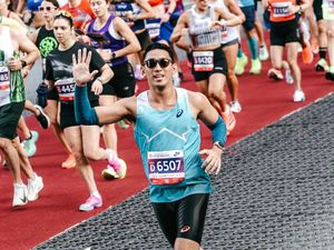 Daffa Wardhana Selesaikan Chicago Marathon, tapi Kecewa dengan Diri Sendiri