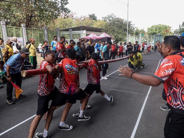 Ketapel hingga Hadangan, Keseruan Olahraga Tradisional Siswa SD di Bekasi