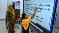 Perbaikan Sekolah hingga KJP-KJMU, Jakarta Diklaim Jadi Kota Pelajar Nomor Satu