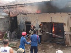 Gudang Wedding Organizer di Purwakarta Hangus Terbakar