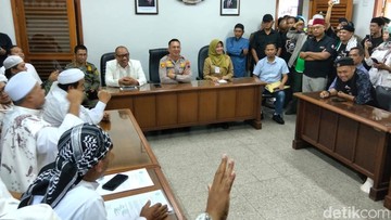 Izin Konser Andrea Bocelli di Candi Borobudur Resmi Dicabut Usai Didesak Berbagai Pihak