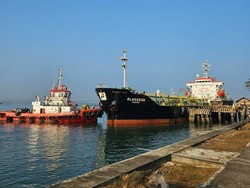 Video: Bahlil Minta Pertamina Tambah Cadangan BBM Bali Jadi 15 Hari