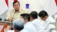 Pangdam Minta 50 Pompa Tangani Karhutla Kalteng, Prabowo: Saya Kirim 200