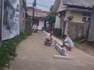 Bakar Sampah Berujung Konflik di Depok, Ini Aturan-Cara Lapornya