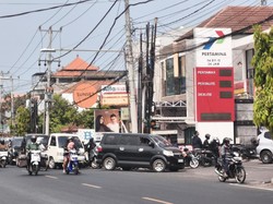 Antrean BBM di Buleleng Mengular hingga Ratusan Meter, Sutjidra Buka Suara