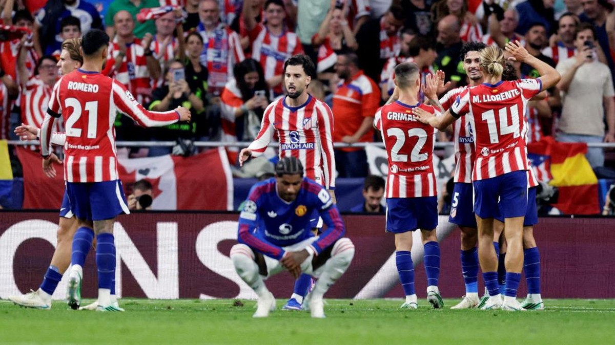 Atletico Madrid masih jadi momok Manchester United. (REUTERS/Violeta Santos Moura)