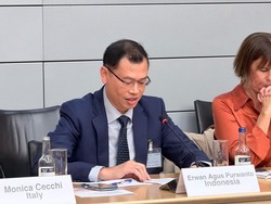 Indonesia Paparkan Strategi Penyederhanaan Birokrasi dalam Forum OECD Paris