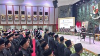 Pramono Lantik 368 Pejabat Fungsional Pemprov Jakarta, 282 di Antaranya Guru
