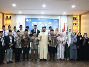 Menyiapkan Generasi Islam Berwawasan Global dan Berakhlak