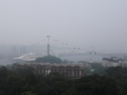 Kabut Asap Memburuk, Warga Rentan Singapura Mulai Terima Masker N95
