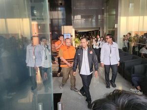 KPK Tahan 5 Tersangka Terkait OTT di BNPB