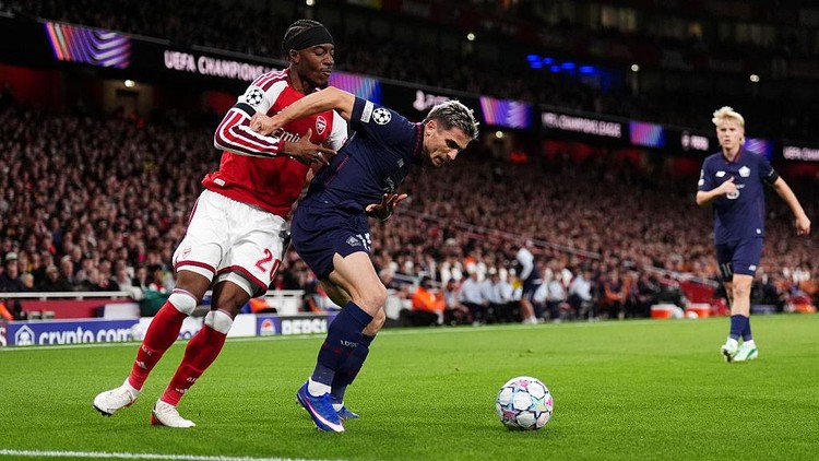 Romain Perraud Akui Tumbang Lawan Arsenal, Calvin Verdonk Jadi Penggantikan Strategis