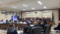 Sidang Kasus Pungli Eks Kadis ESDM Jatim, 221 Saksi Akan Dihadirkan