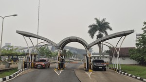 Mulai 15 Oktober, Tarif Parkir Mobil di Bandara Supadio Pontianak Naik