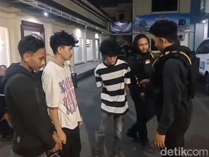3 Pemuda di Makassar Ditangkap Usai Bawa Badik dan Narkoba Cair