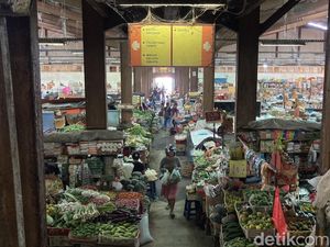 BBM Langka, Sejumlah Pedagang Pasar Galiran Klungkung Pilih Tak Jualan