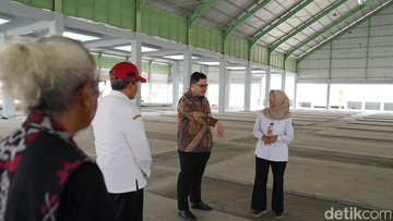 Mas Dhito Siapkan Pasar Ngadiluwih Beroperasi 24 Jam