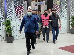 Kejagung Tahan Dirut PT CNI Terkait Korupsi Nikel Rp 401 Miliar