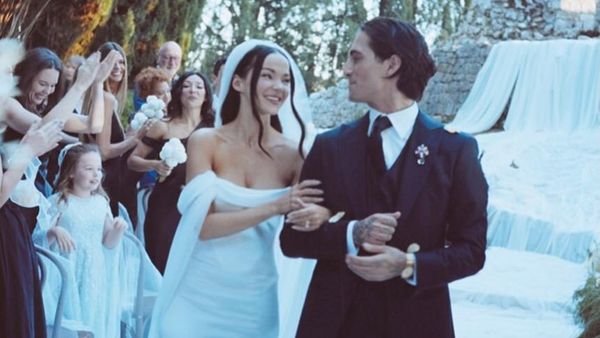 Dove Cameron Menikah dengan Damiano David Usai 3 Tahun Pacaran