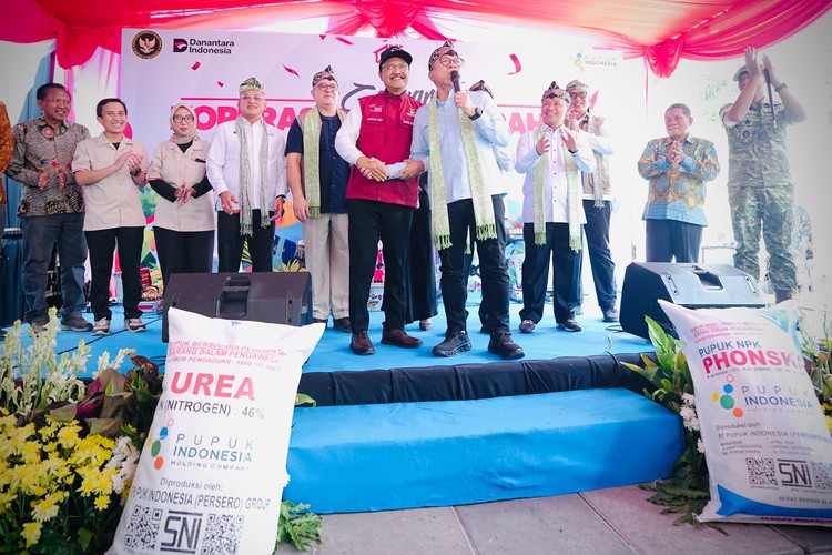 Uji Coba Penyaluran Bansos di Koperasi Desa: Klaim Transparansi Tanpa Potongan, Tantangan Infrastruktur Digital