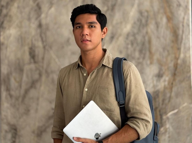 Dapat Beasiswa, Jefan Nathanio Ungkap Pentingnya Pendidikan untuk Masa Depan
