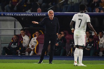 Momen Mourinho Geram sama Vinicius