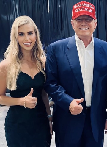 Mengenal Lebih Dekat Katie Zacharia, Jubir Gedung Putih Era Trump yang Langsung Disorot