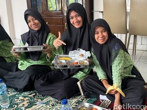 Antusias Siswa SLB Banda Aceh Santap MBG: Makan Bersama-Titip Pesan Menu