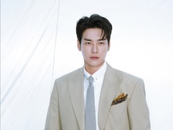 6 Fakta Asmara Kim Young-kwang Pemain Take Charge of My Heart, Siapa Pacarnya?