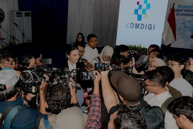 alasan Raline Shah mundur dari Stafsus Menkomdigi